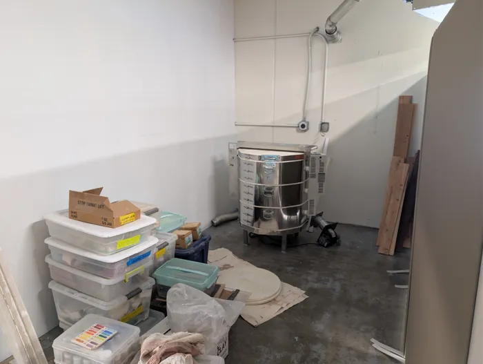 L&L Schoolmaster SM23T pottery kiln at Bozeman ArtLab